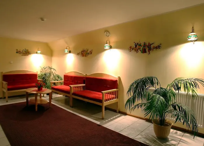 卡塔利纳宾馆 宾馆