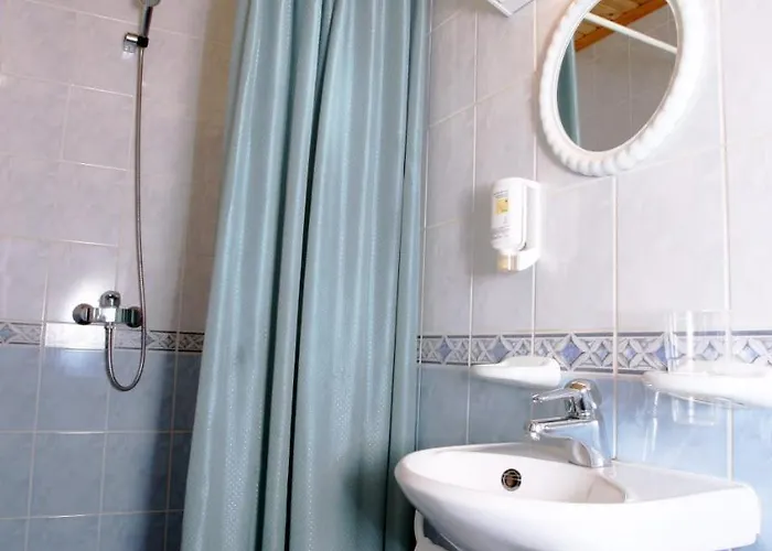 卡塔利纳宾馆 拉克韦雷